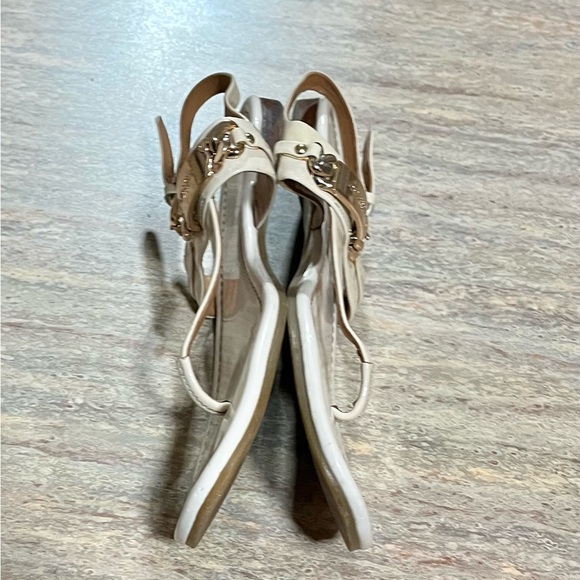 Coach Caterine thong strapped off-white sandals - Picture 7 of 15